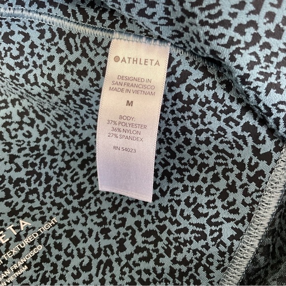 Athleta Stash Pocket II Textured Tight Blue Black Pebble size Medium B66 - Picture 8 of 11